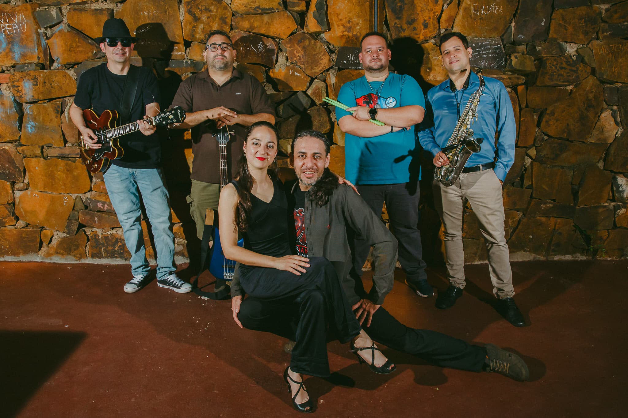 Elenco de Ø Tango Rave